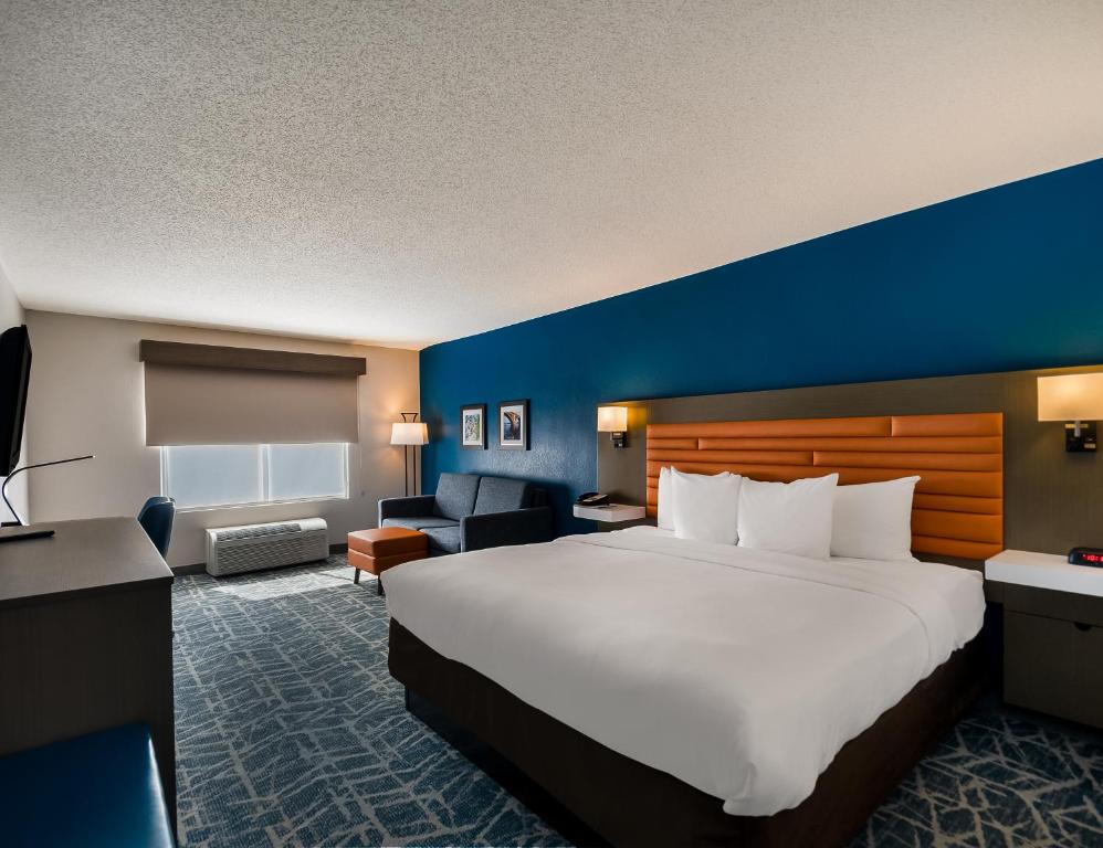 Comfort Inn Falls Church – Tysons Corner